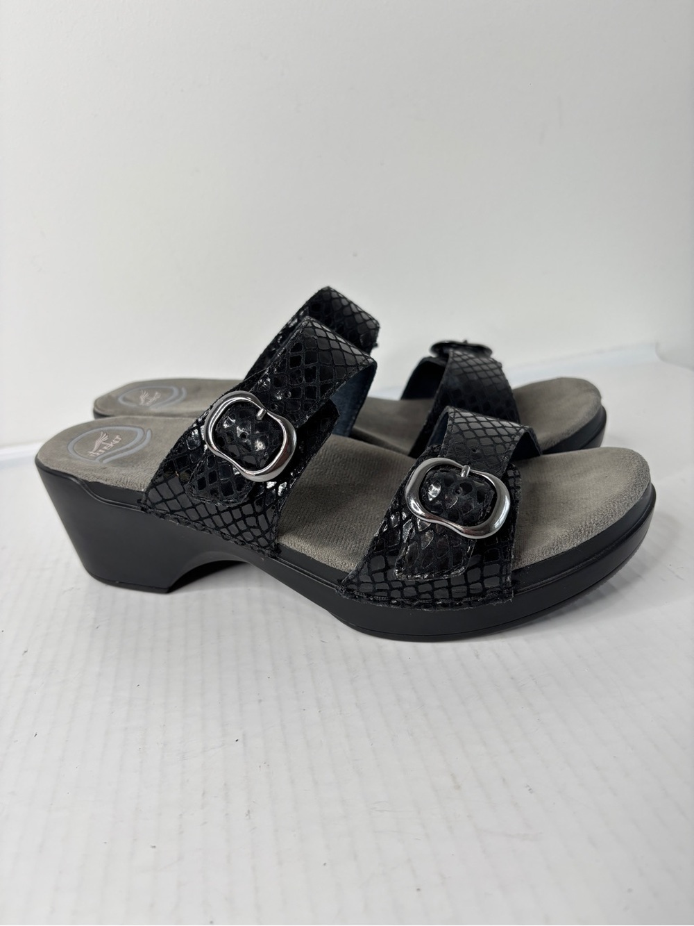 Dansko Sophie Sandals Black Leather Slip On Shoes Sz 41 US 10.5 / 11 Adjustable - Picture 13 of 16